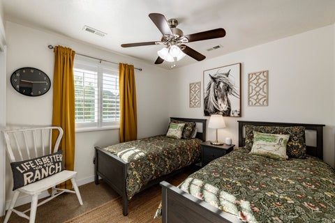 Tiny photo for 961 N ABBEY DR, North Salt Lake, UT 84054 (MLS # 2181192)