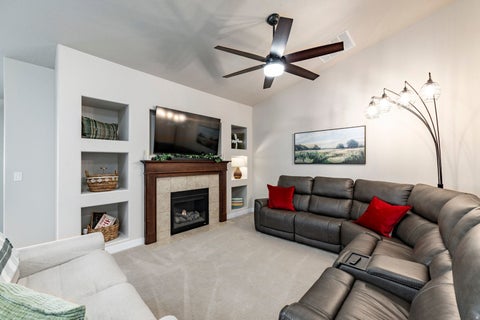 Tiny photo for 961 N ABBEY DR, North Salt Lake, UT 84054 (MLS # 2181192)
