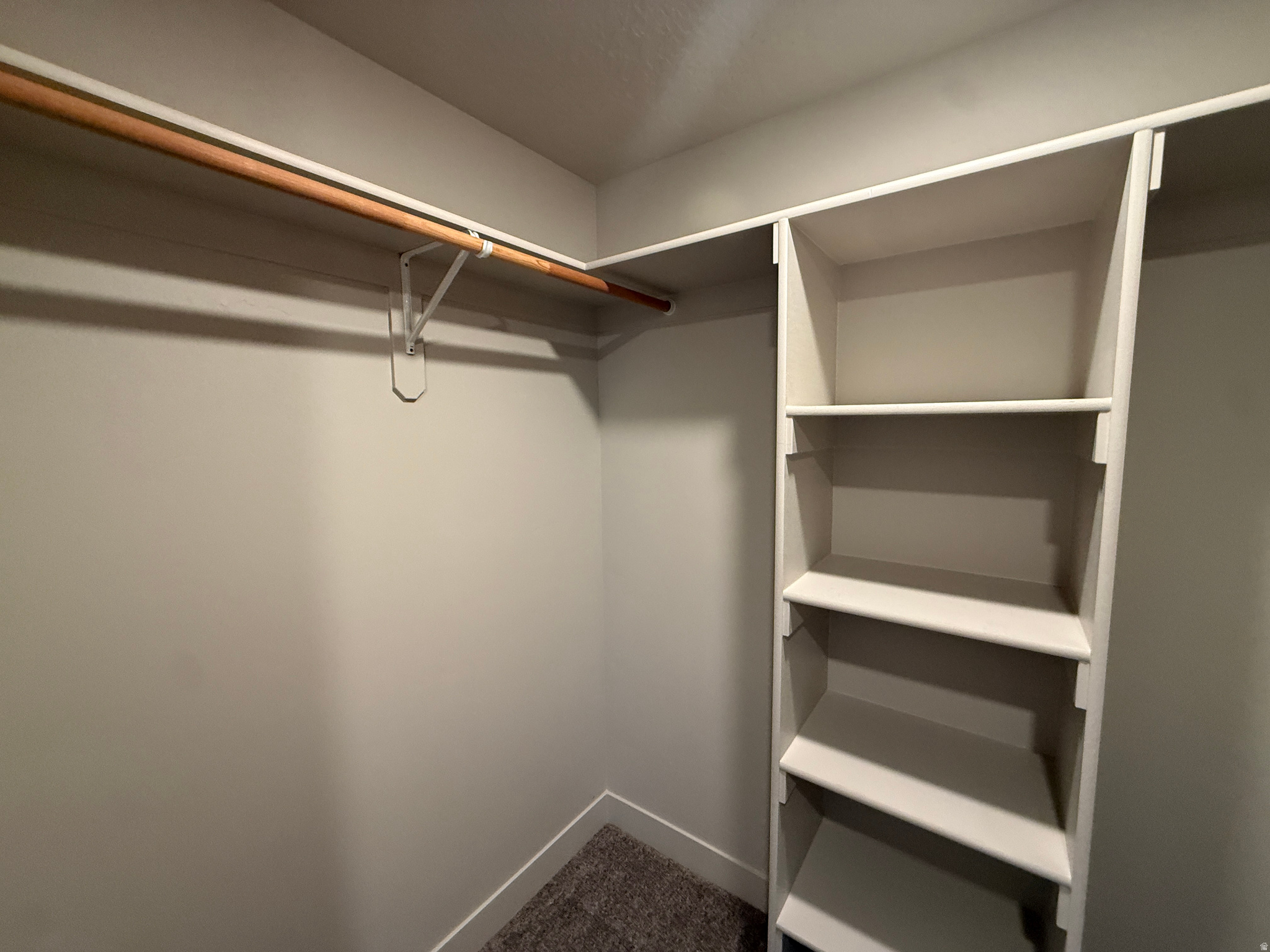 STONE GATE - Residential