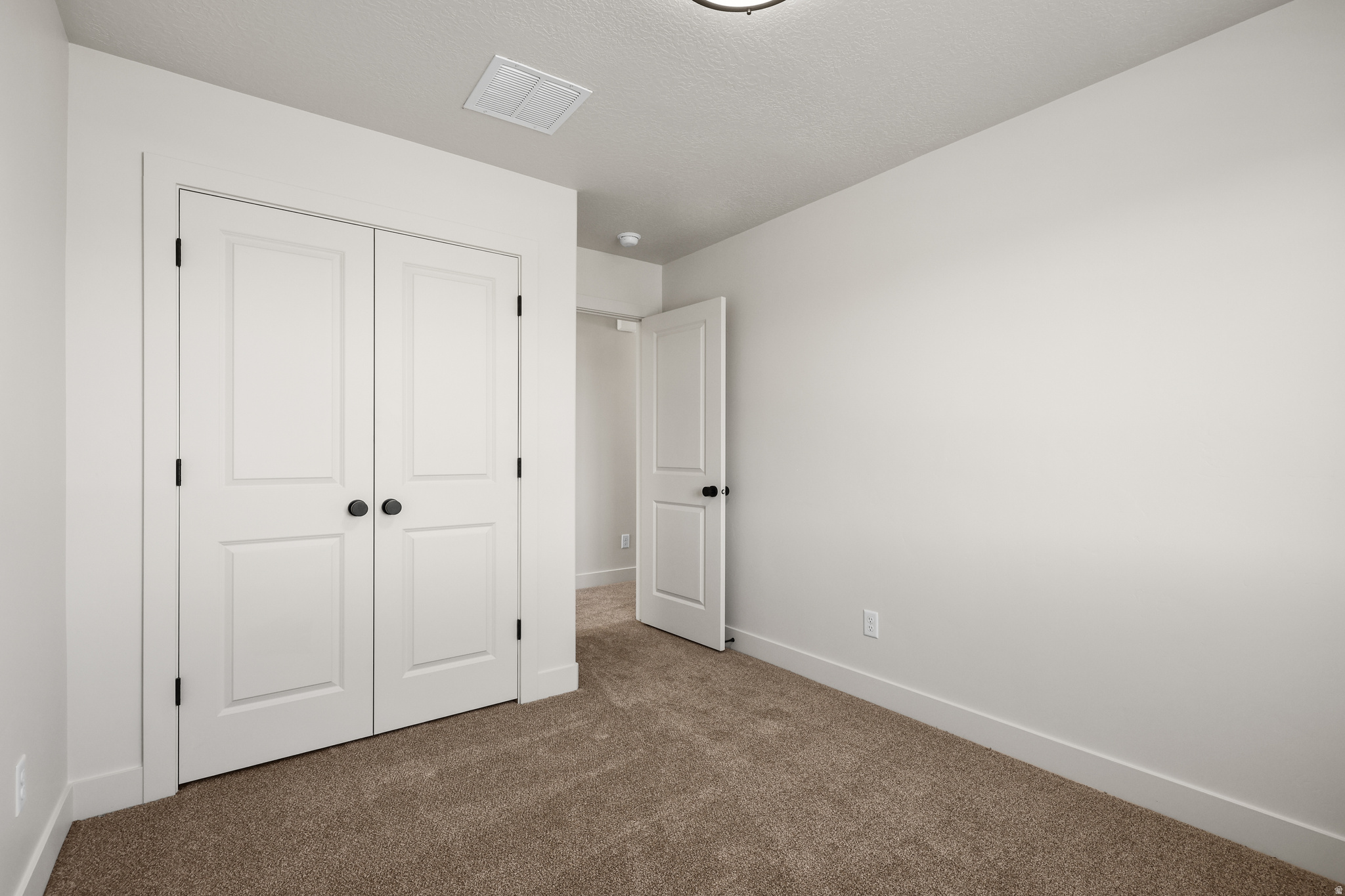 HARVEST FIELDS - Residential