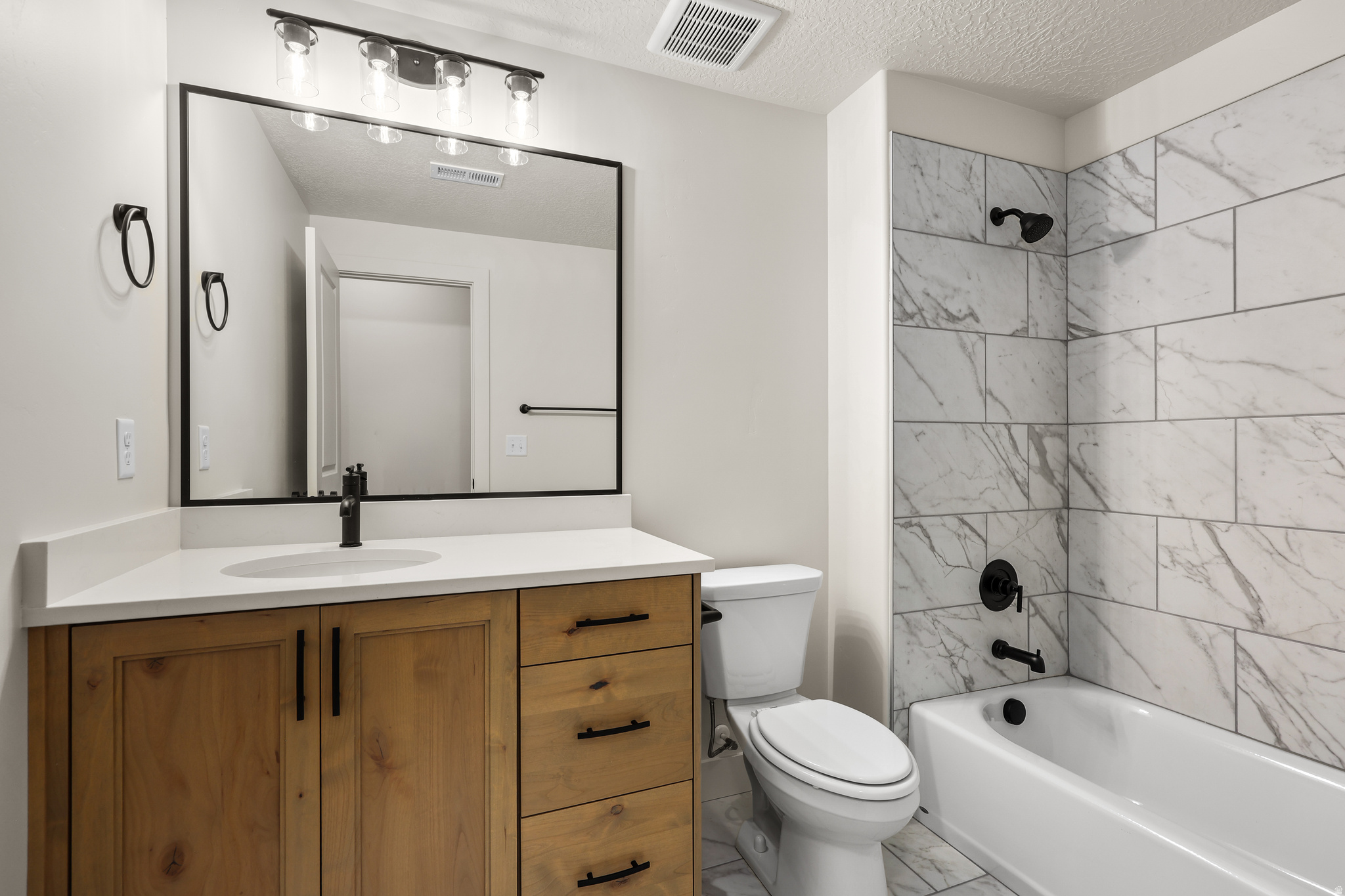 HARVEST FIELDS - Residential