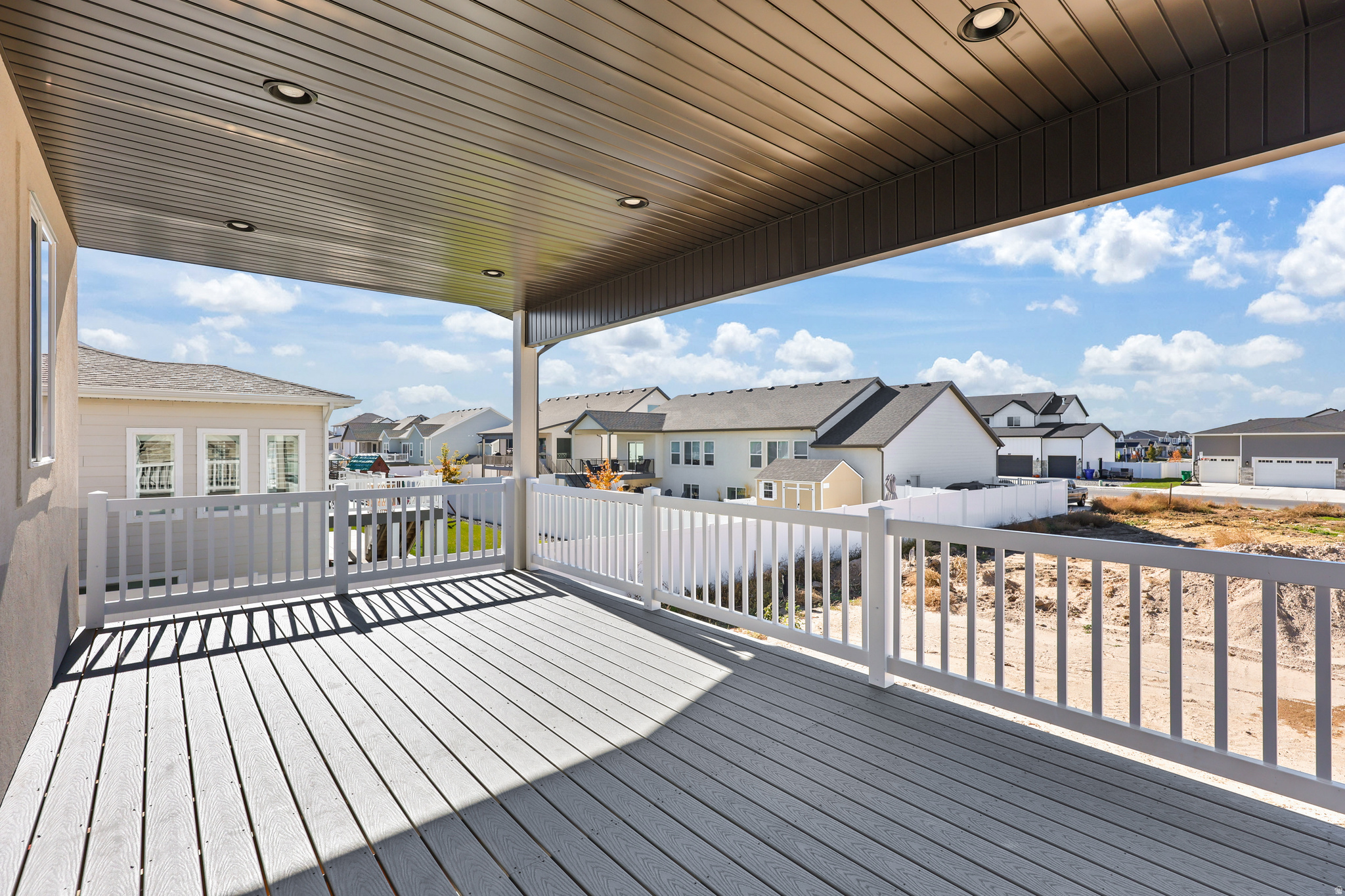 HARVEST FIELDS - Residential