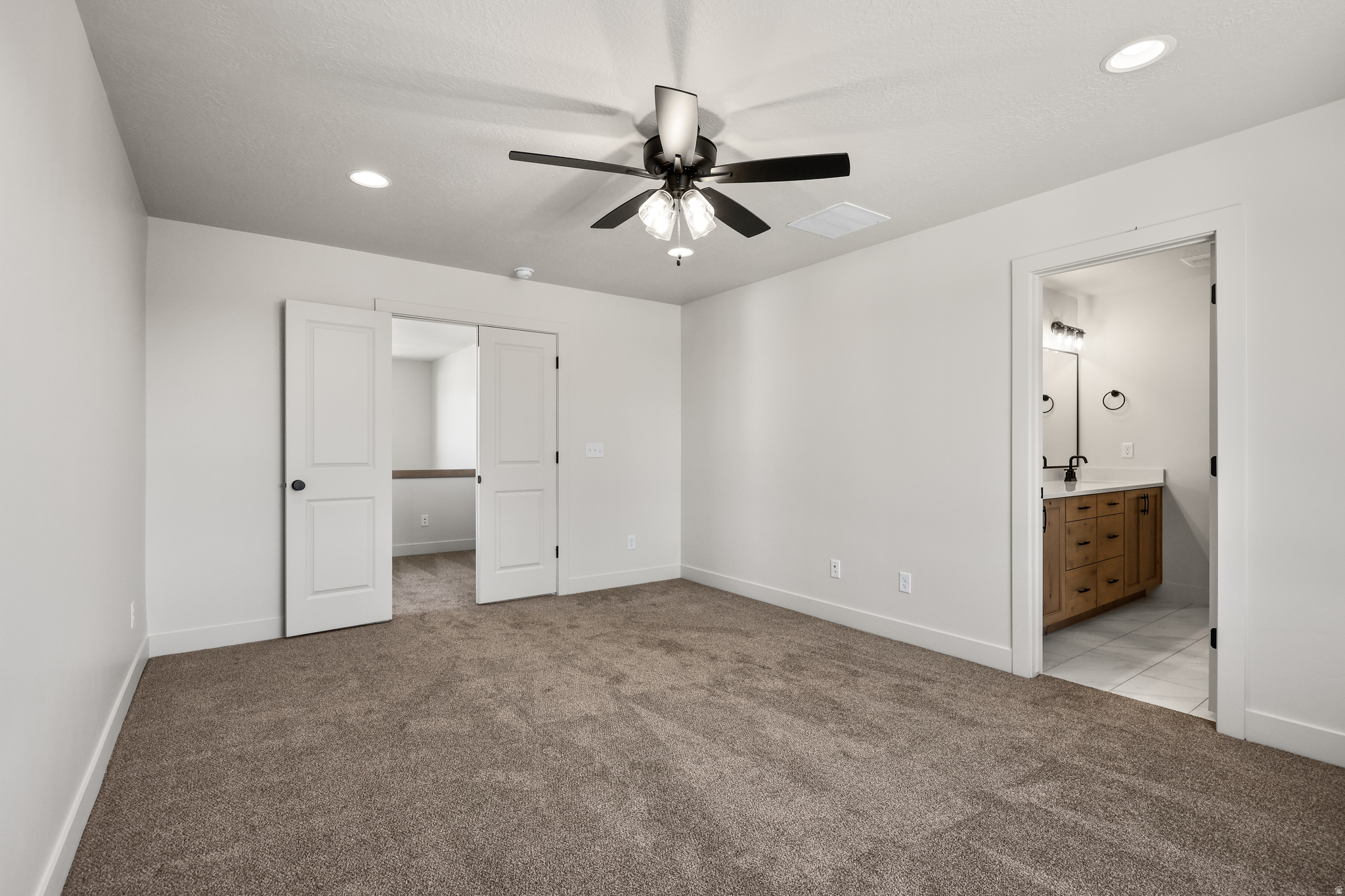 HARVEST FIELDS - Residential