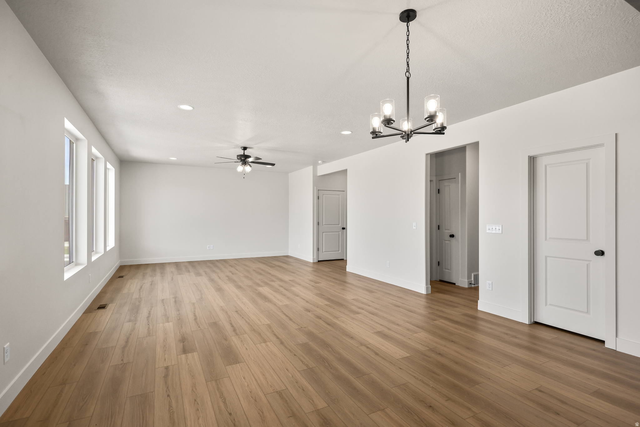 HARVEST FIELDS - Residential