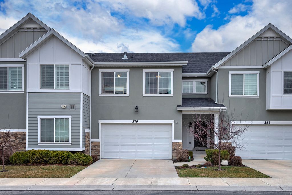 Photo of 379 E HORSE CREEK DR S, Midvale, UT 84047 (MLS # 2141595)