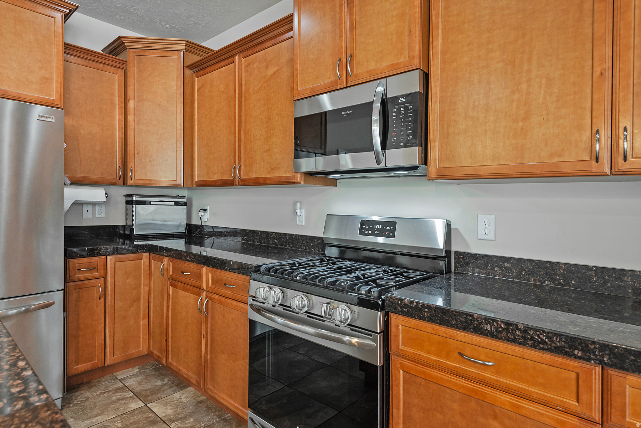 COTTAGES ON 78TH - Residential