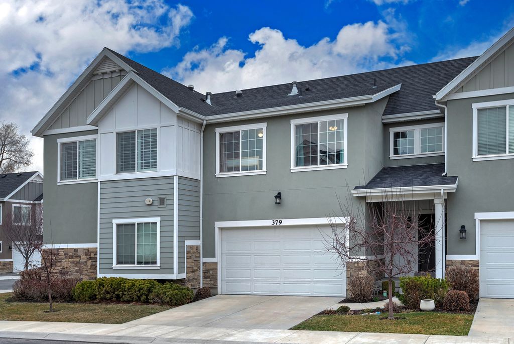 Photo of 379 E HORSE CREEK DR S, Midvale, UT 84047 (MLS # 2141595)