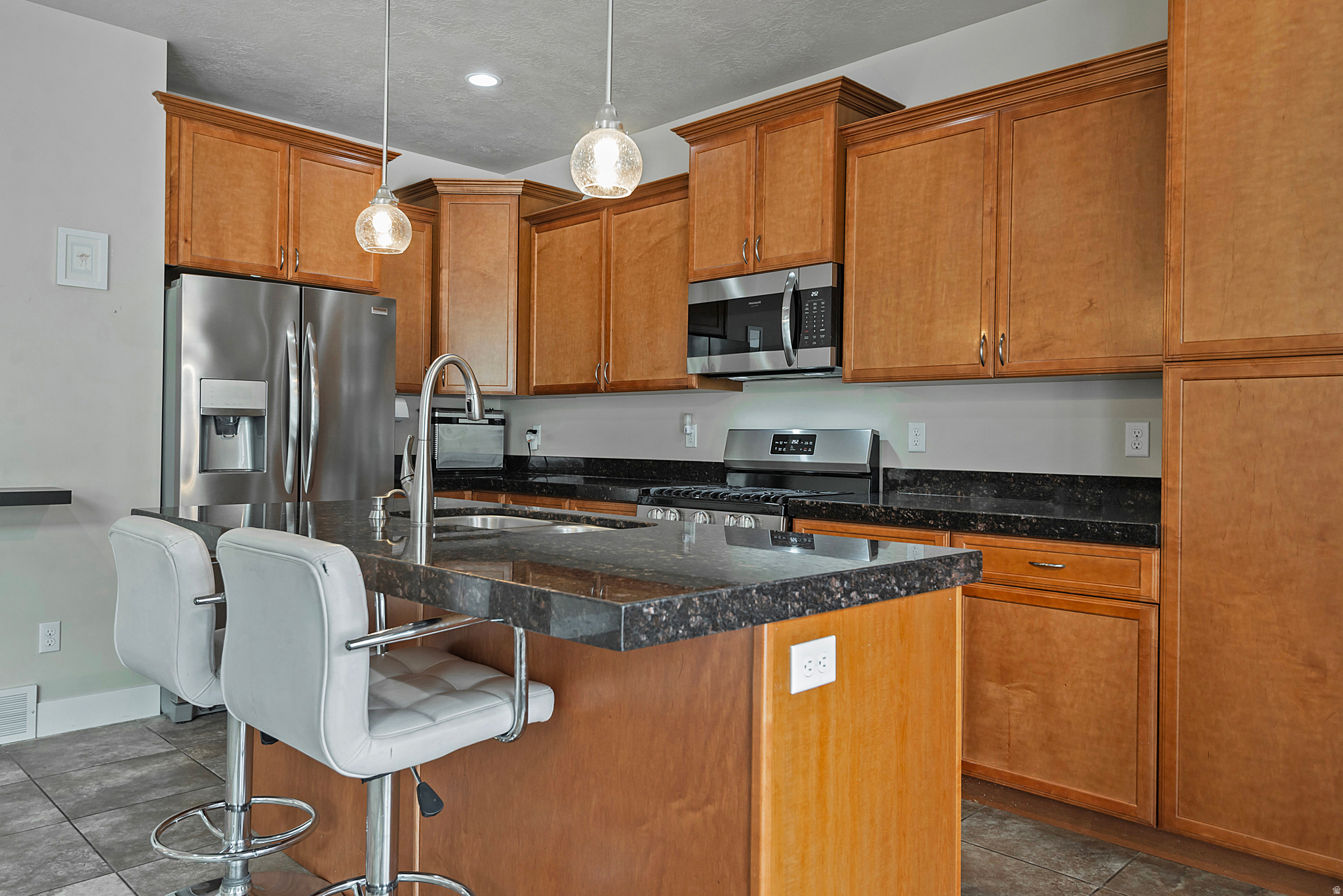 COTTAGES ON 78TH - Residential