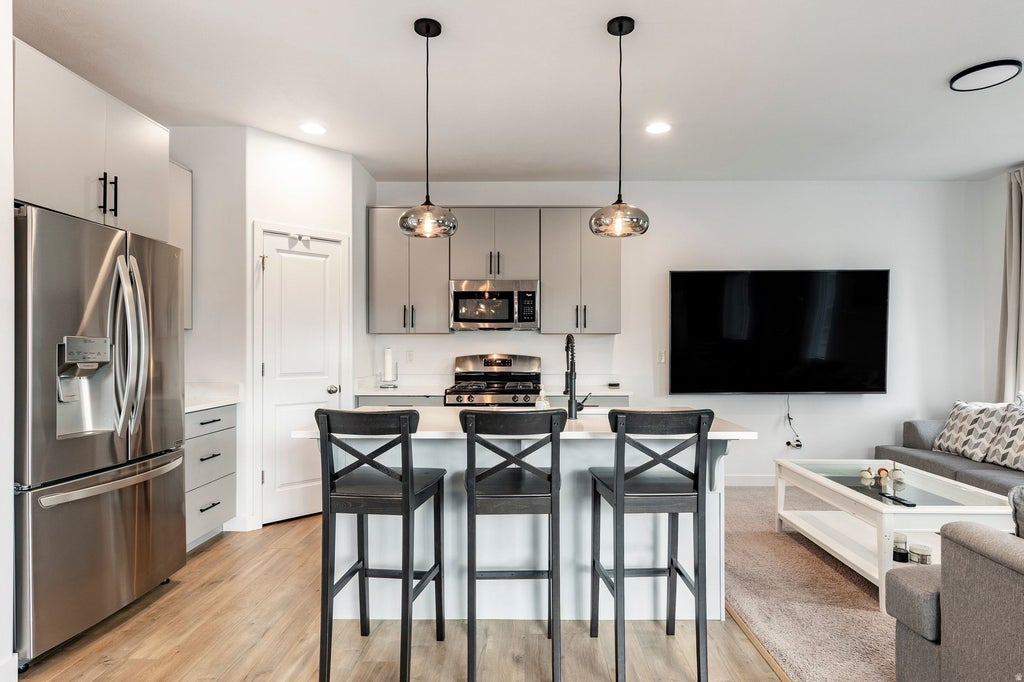 Photo of 15195 S TACK WAY, Bluffdale, UT 84065 (MLS # 2186247)
