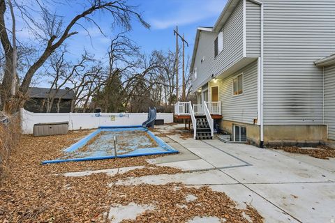 Tiny photo for 1332 N 2350 E, Layton, UT 84040 (MLS # 2127533)