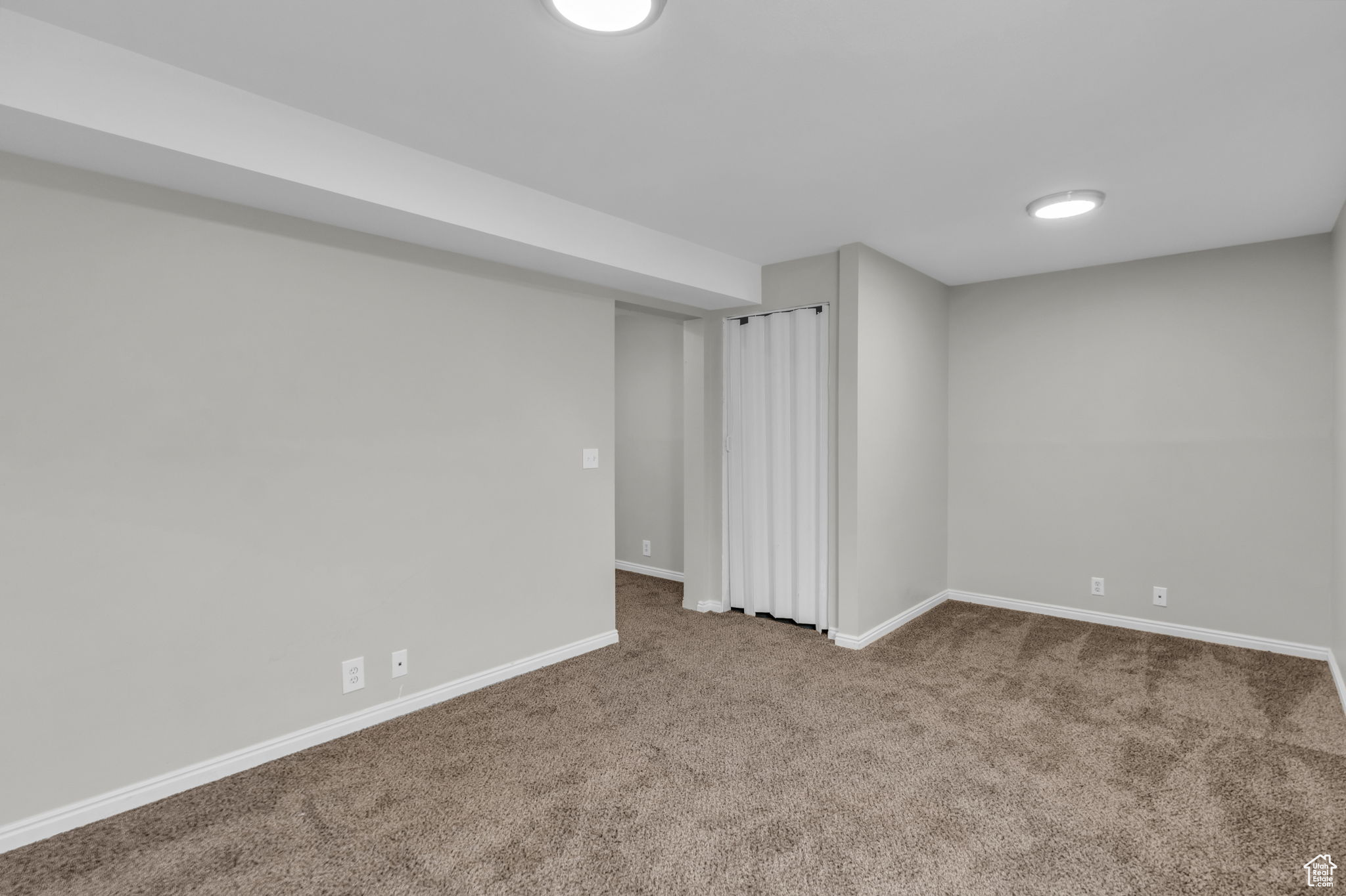 OVERLAKE ESTATES - Residential Income