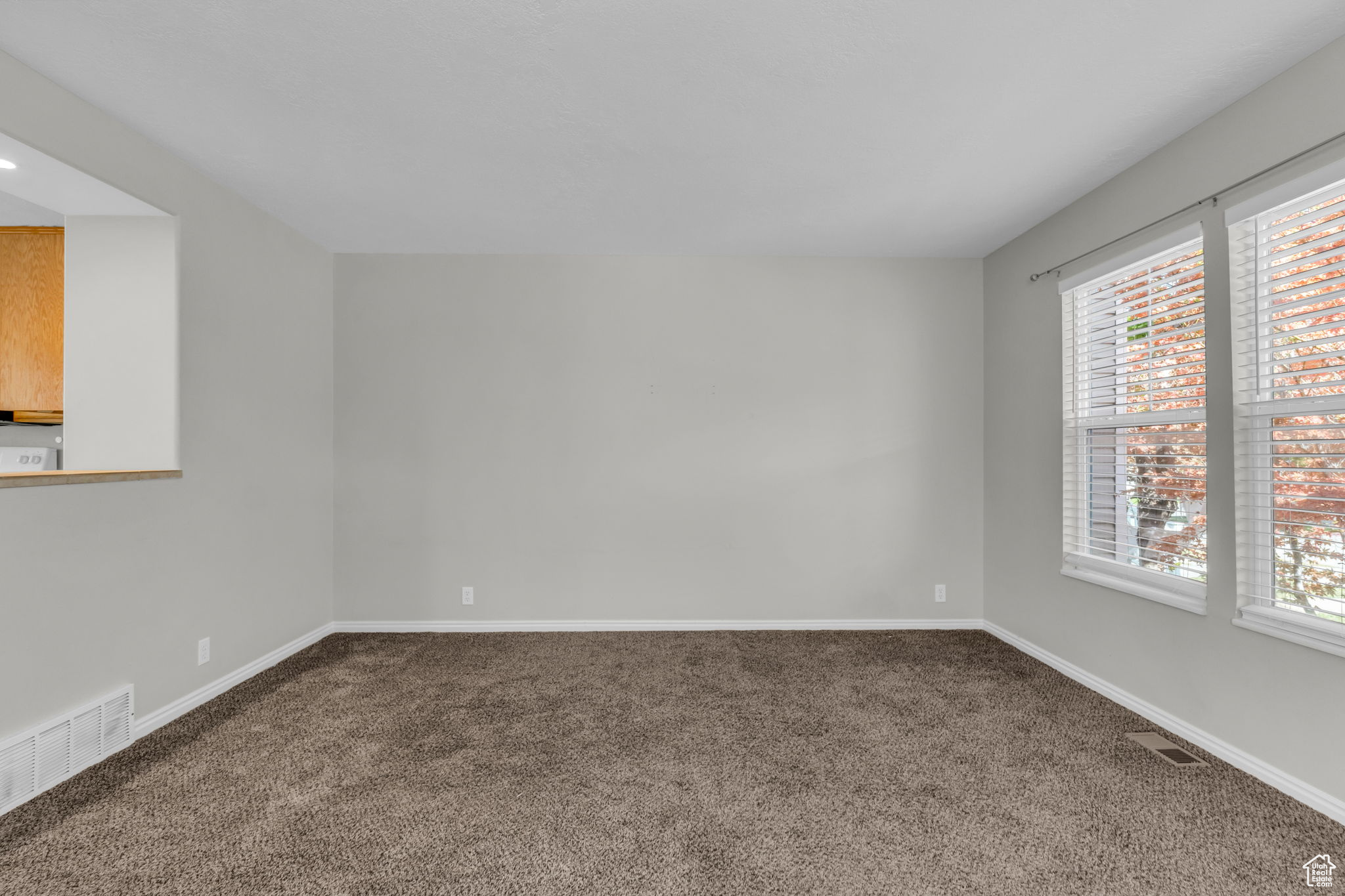 OVERLAKE ESTATES - Residential Income