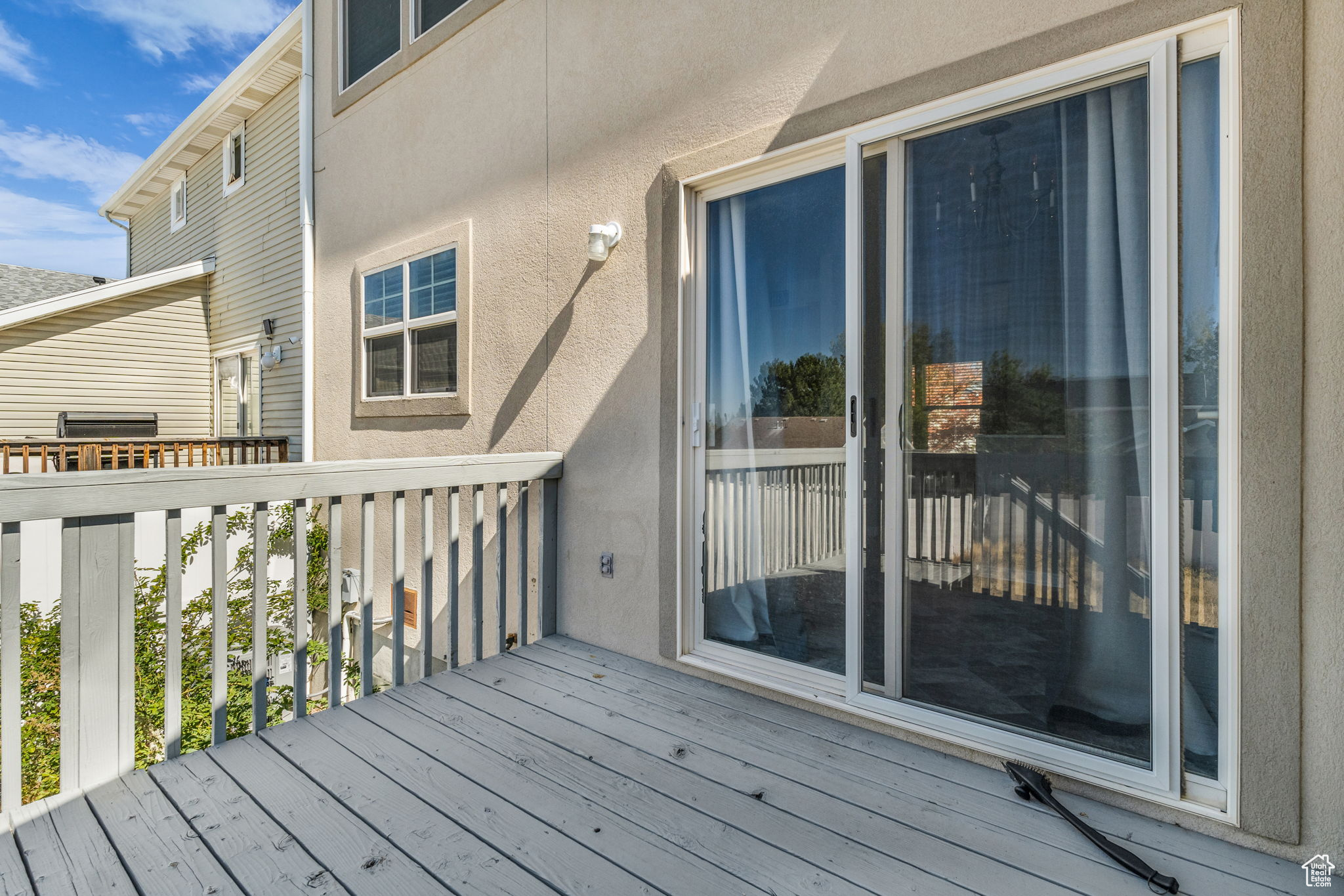 OVERLAKE ESTATES - Residential Income