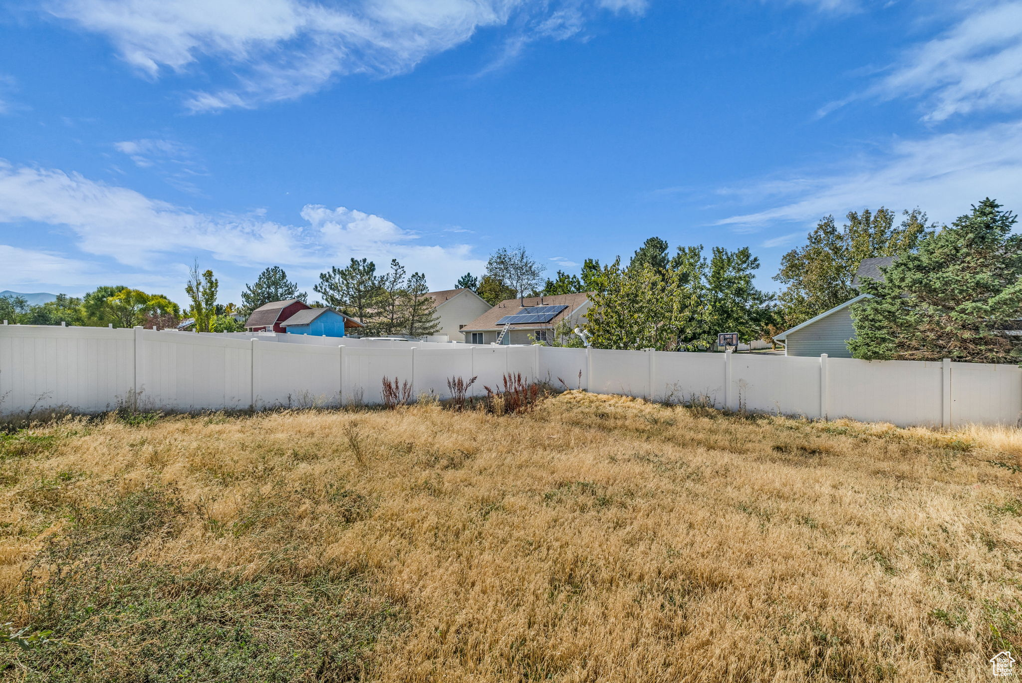 OVERLAKE ESTATES - Residential Income