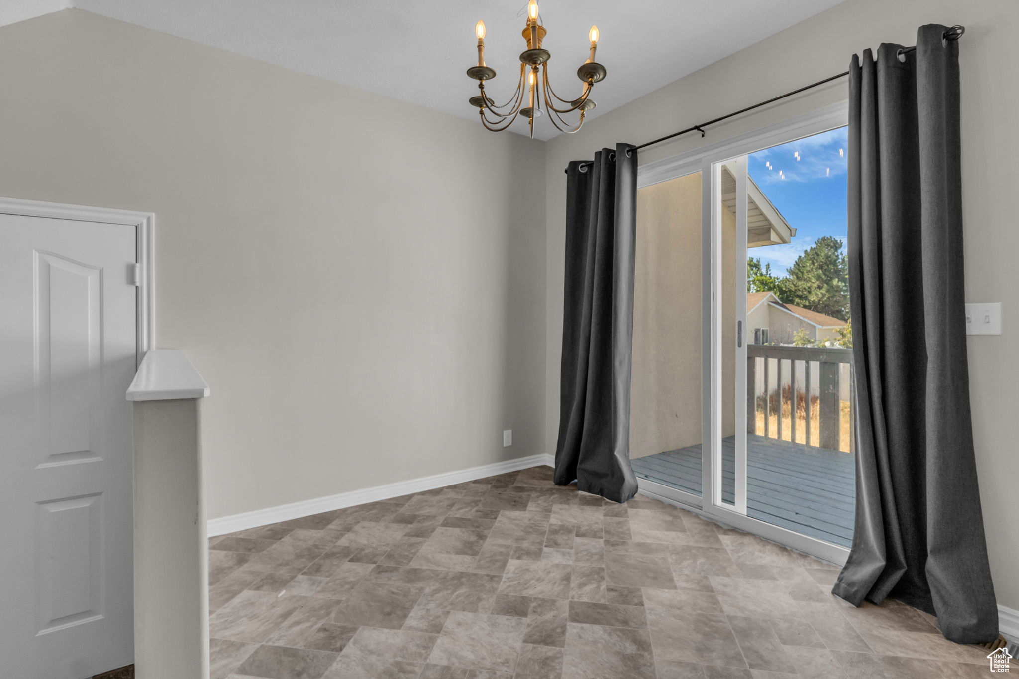 OVERLAKE ESTATES - Residential Income