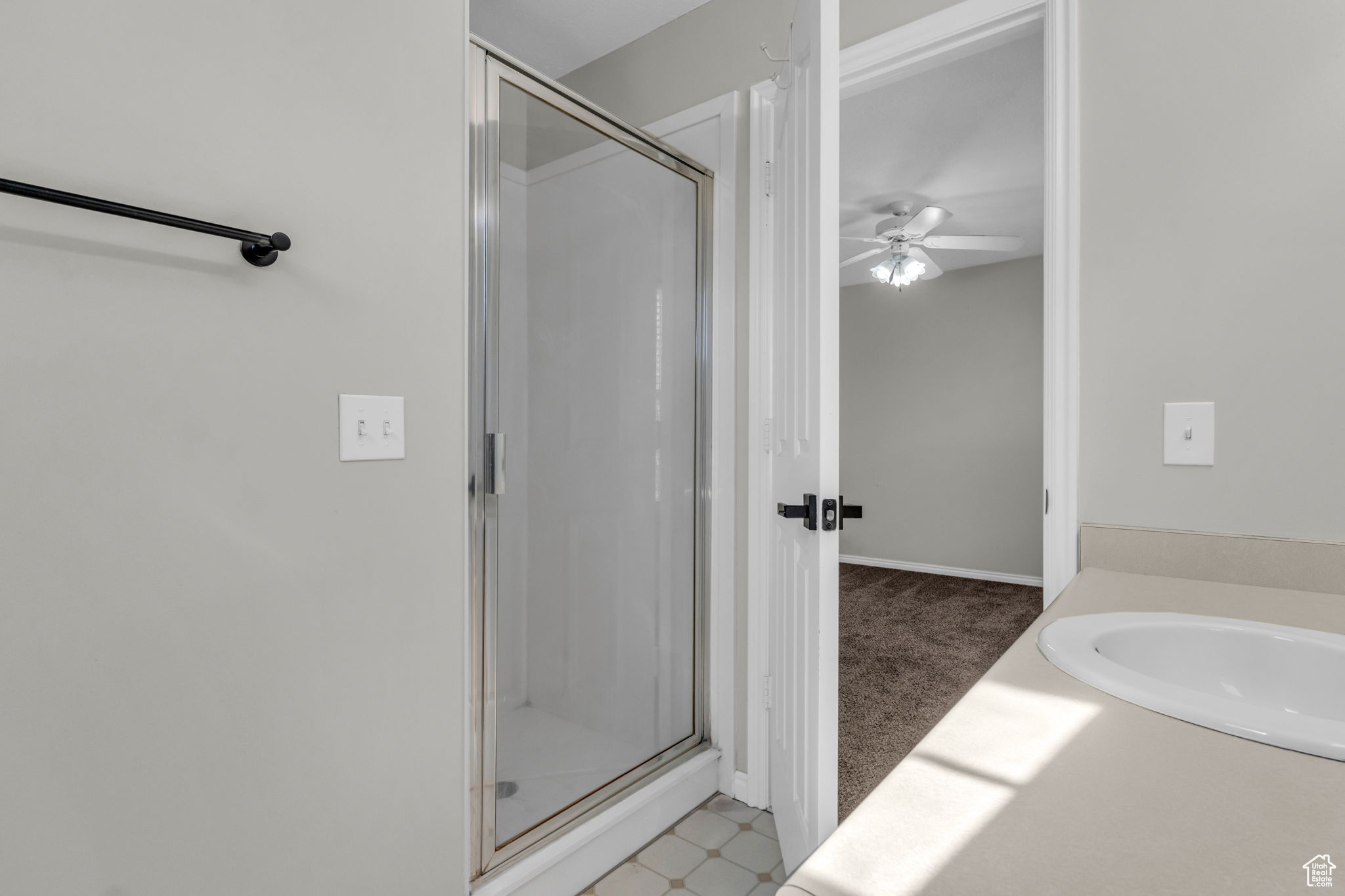 OVERLAKE ESTATES - Residential Income