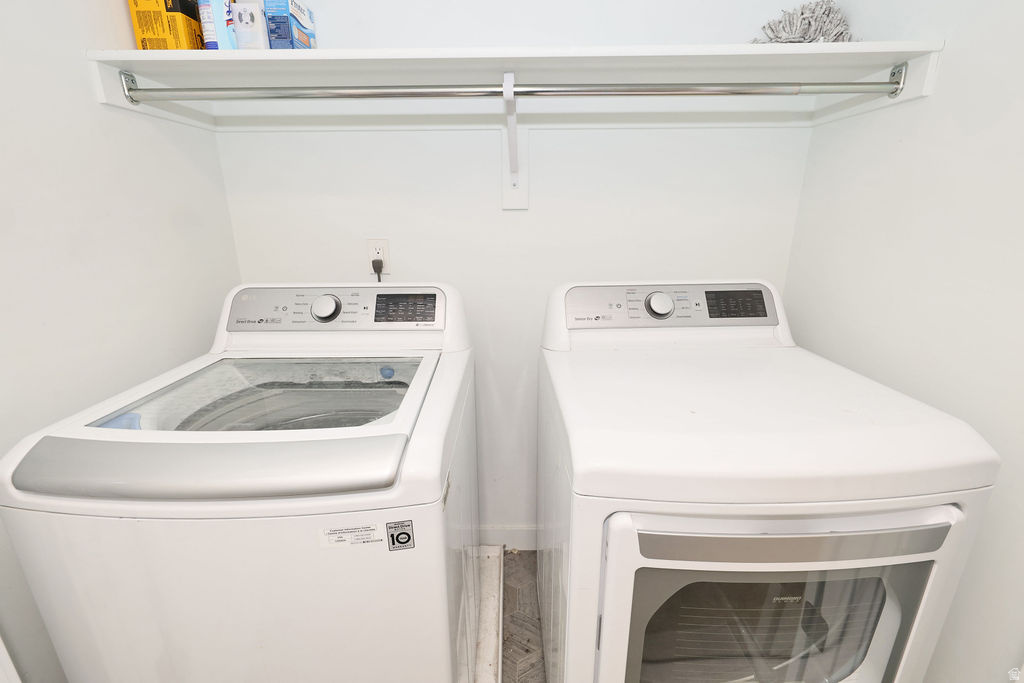 DAYBREAK - Residential