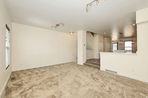 Tiny photo for 5287 W BOWSTRING WAY, South Jordan, UT 84009 (MLS # 2150293)