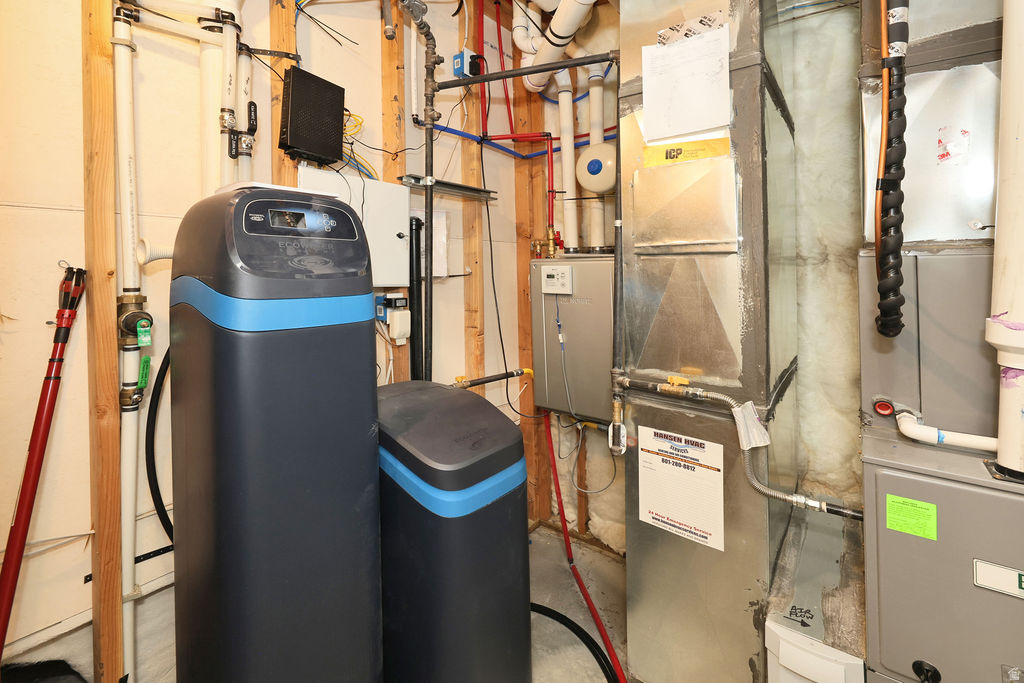 DAYBREAK - Residential