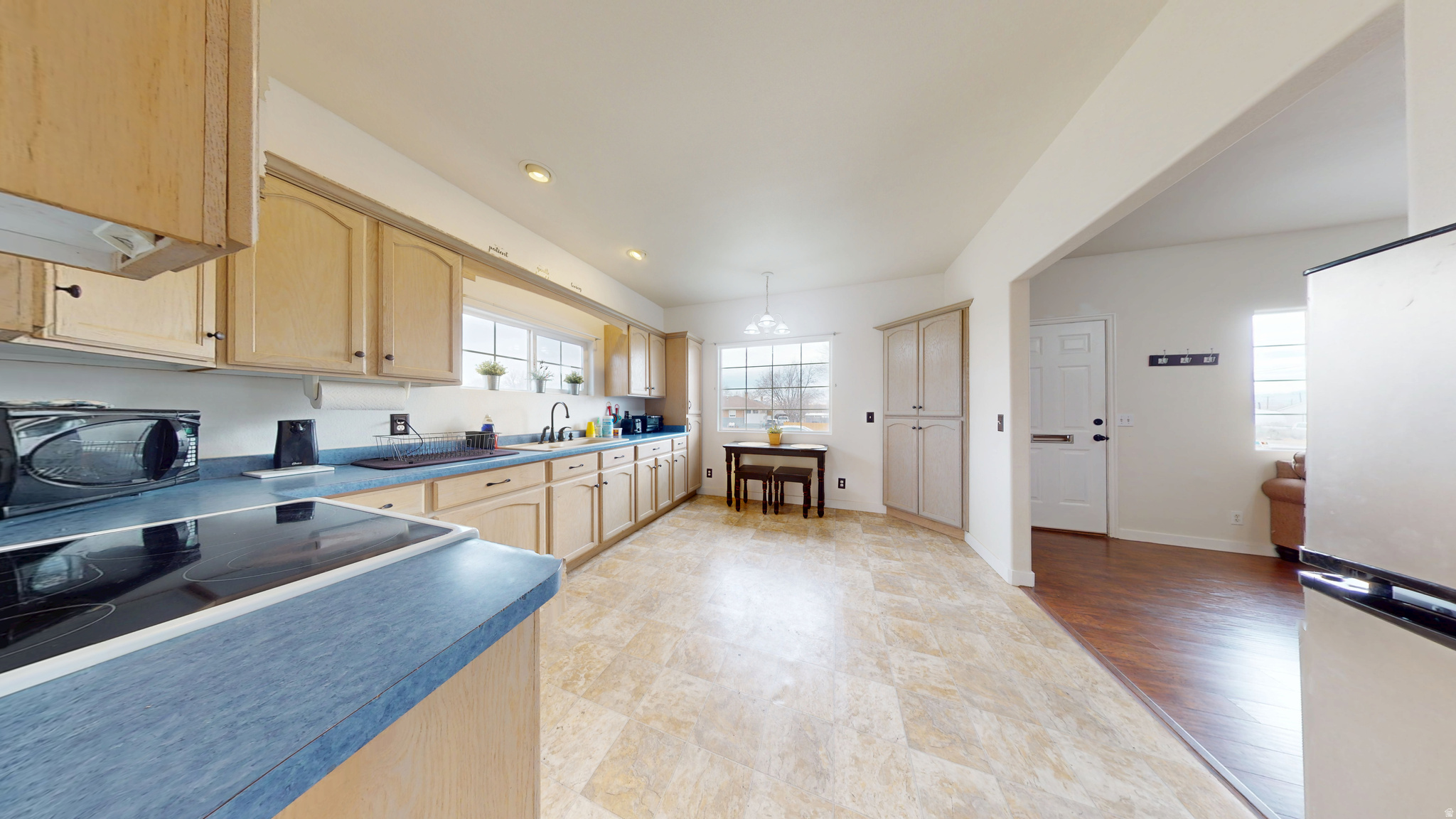 LOCAL SURVEY - Residential