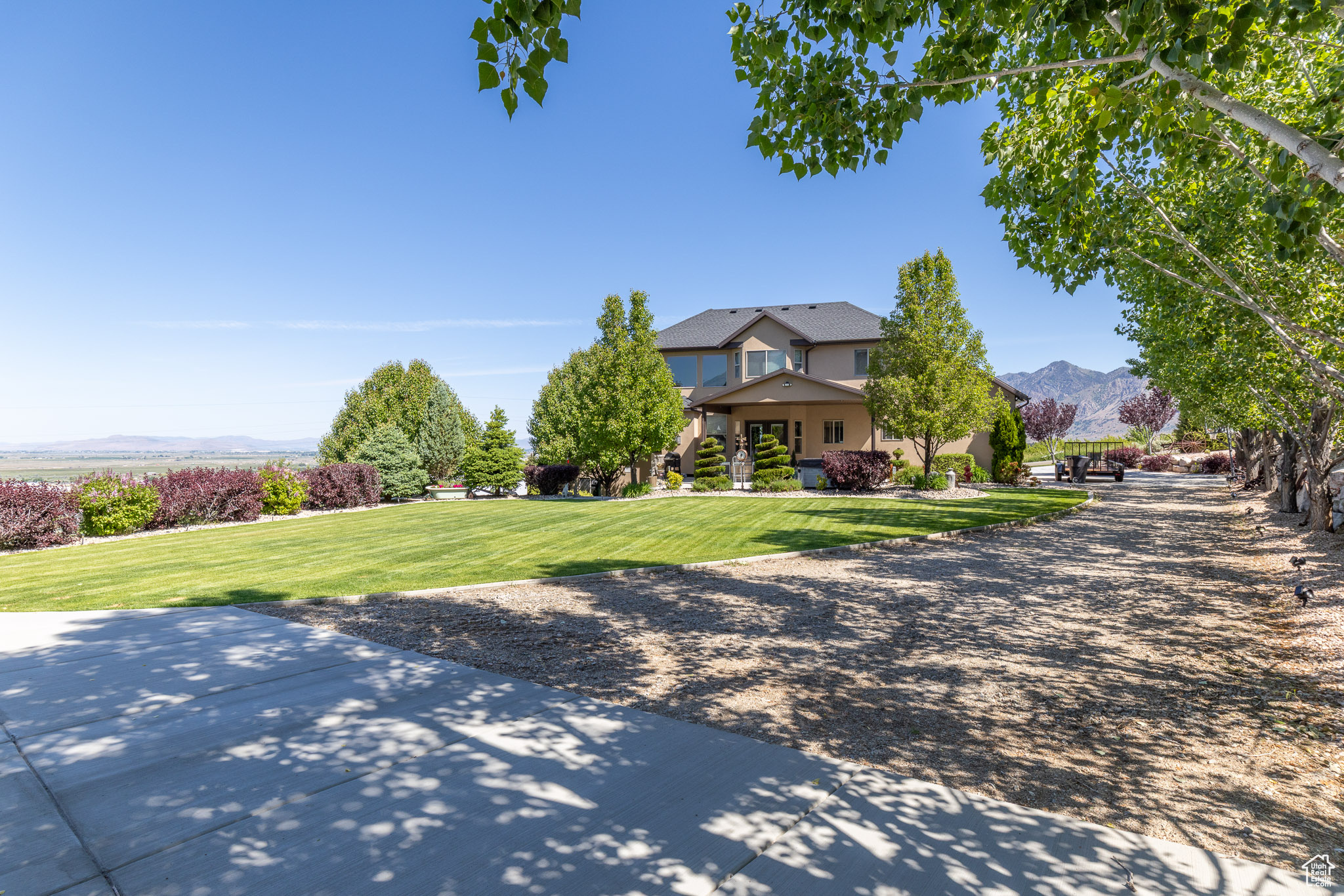 MAPLE HILLS - Residential