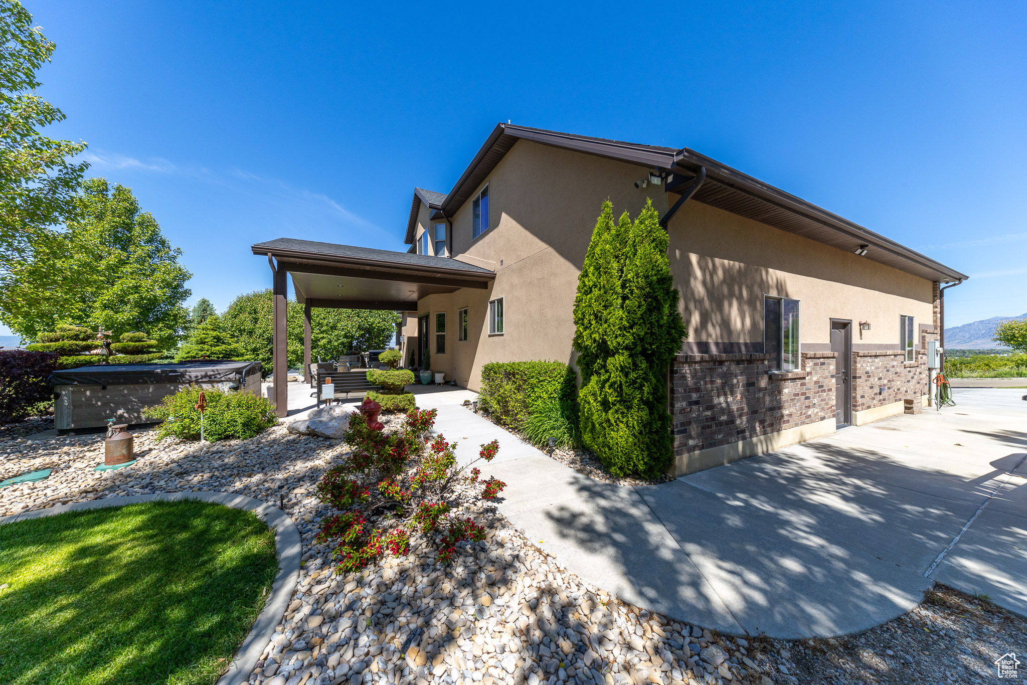 MAPLE HILLS - Residential