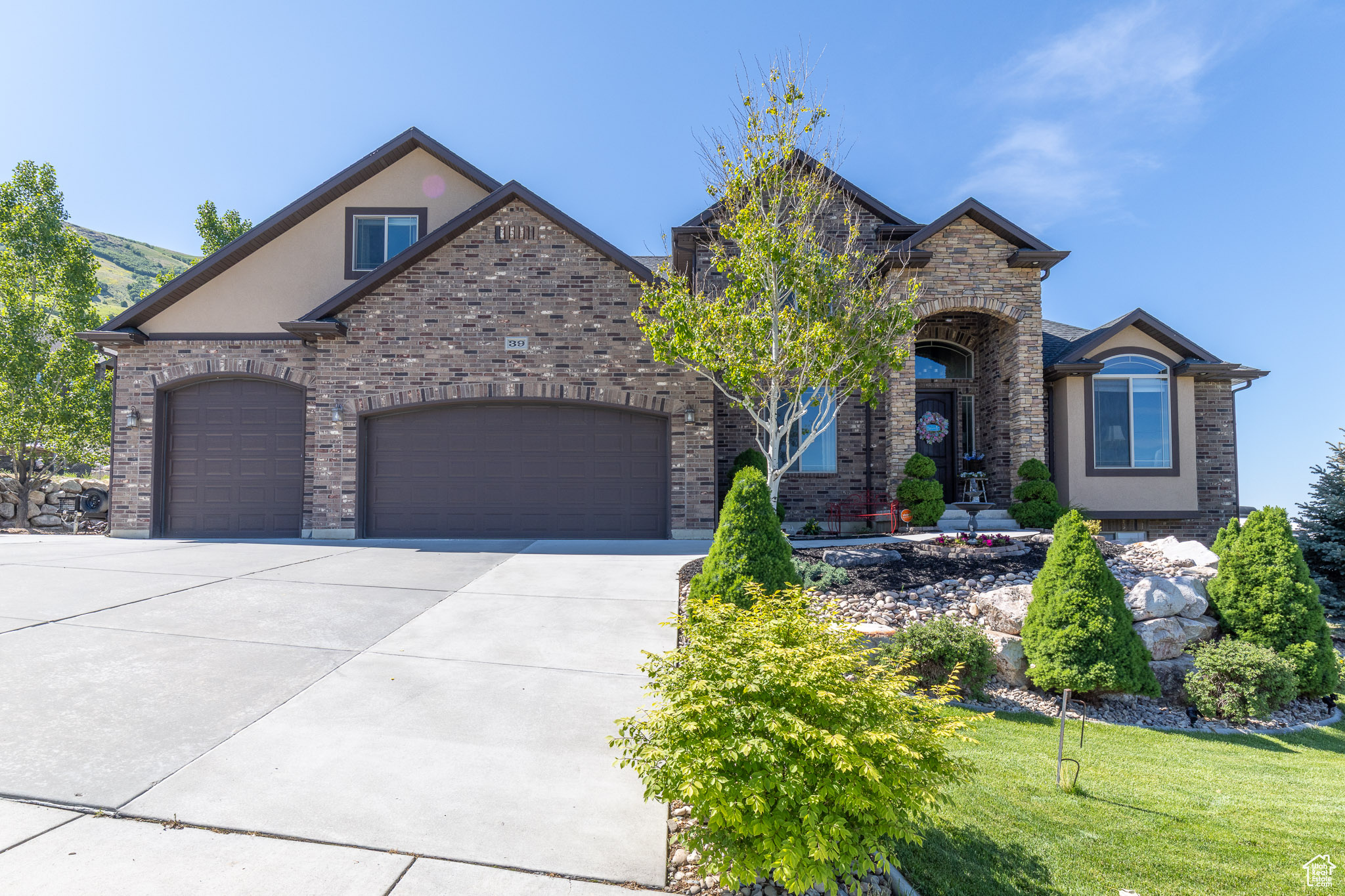 MAPLE HILLS - Residential