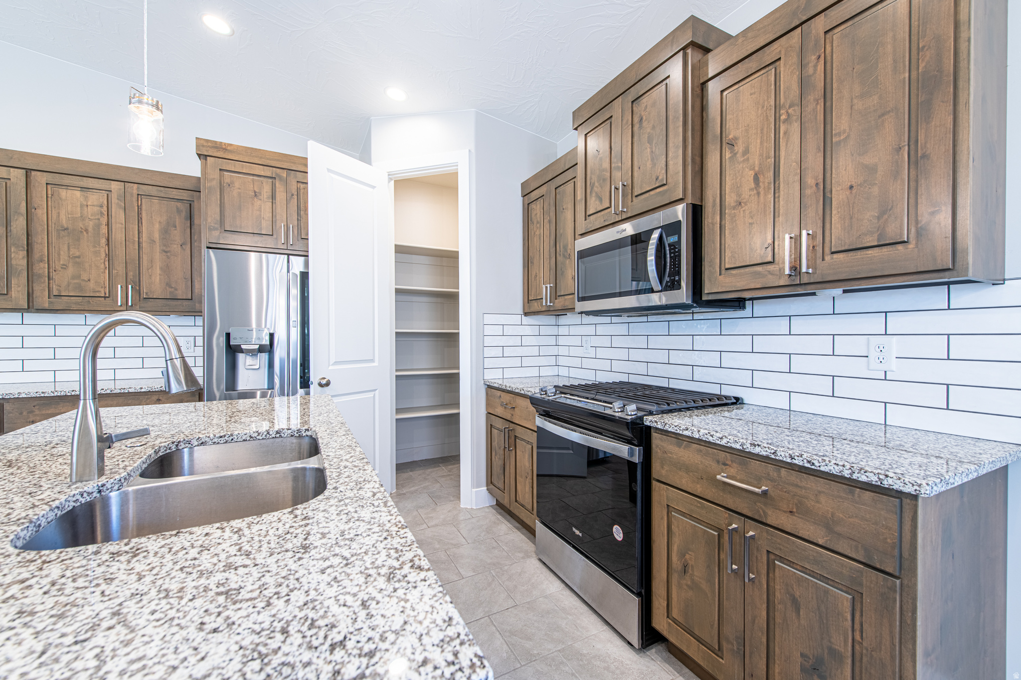 BRIO 6B - Residential