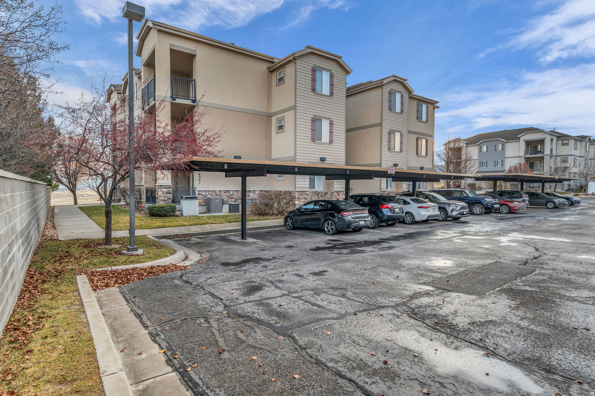 HIGHLAND - Residential