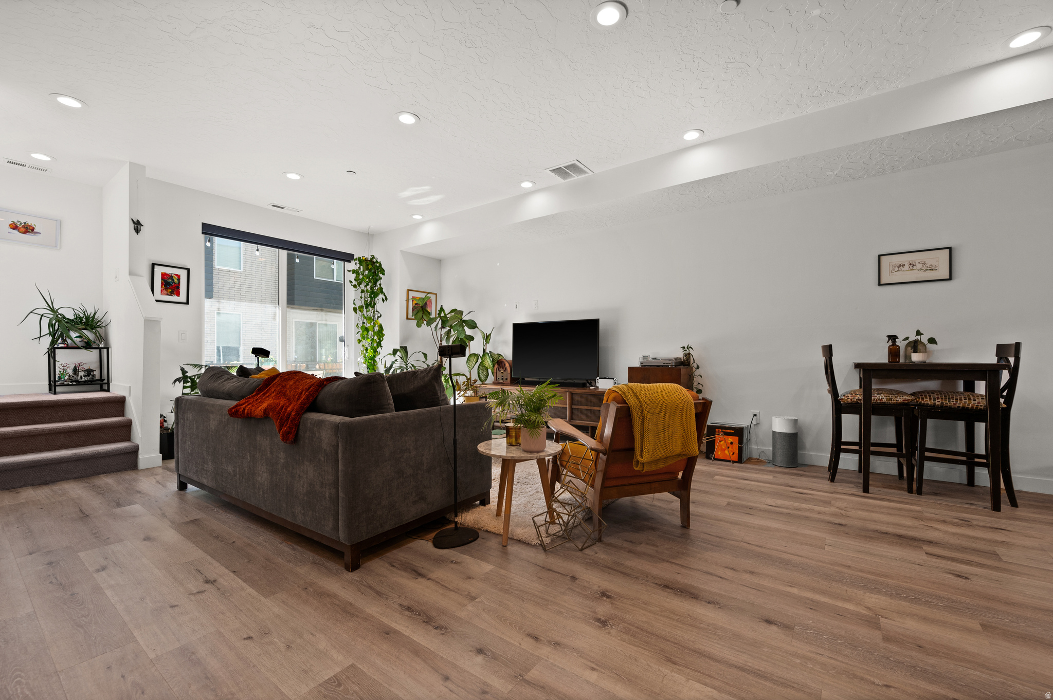 THE LUCY - Residential