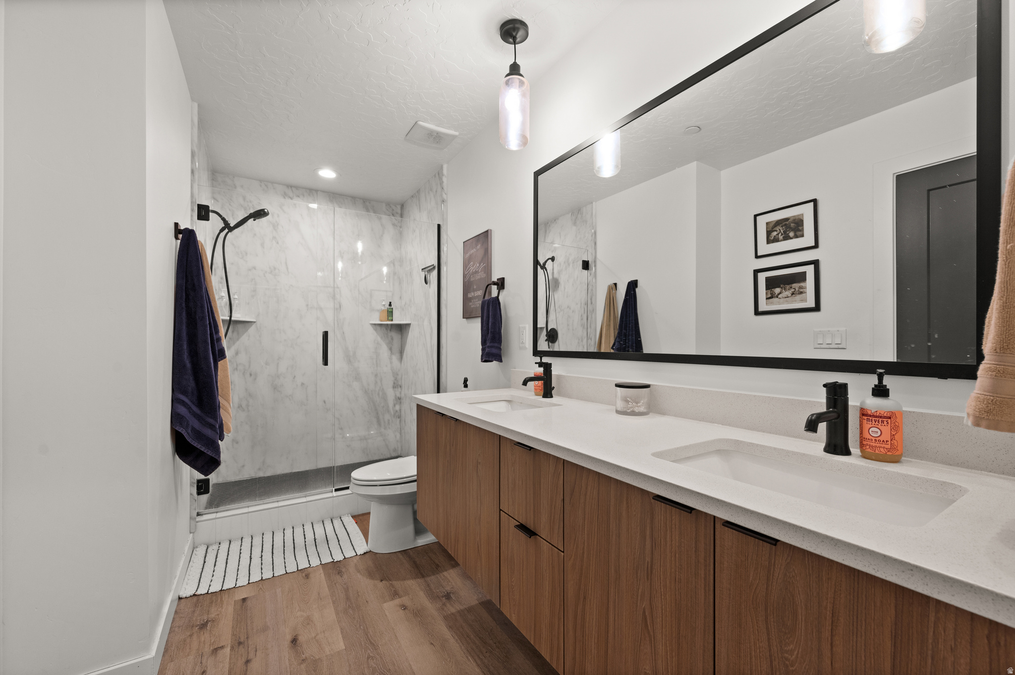 THE LUCY - Residential