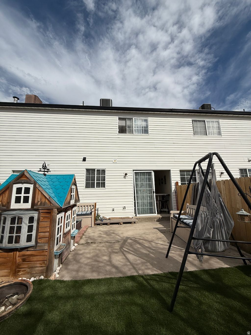 Photo of 195 W 1190 N, Logan, UT 84341 (MLS # 2148735)