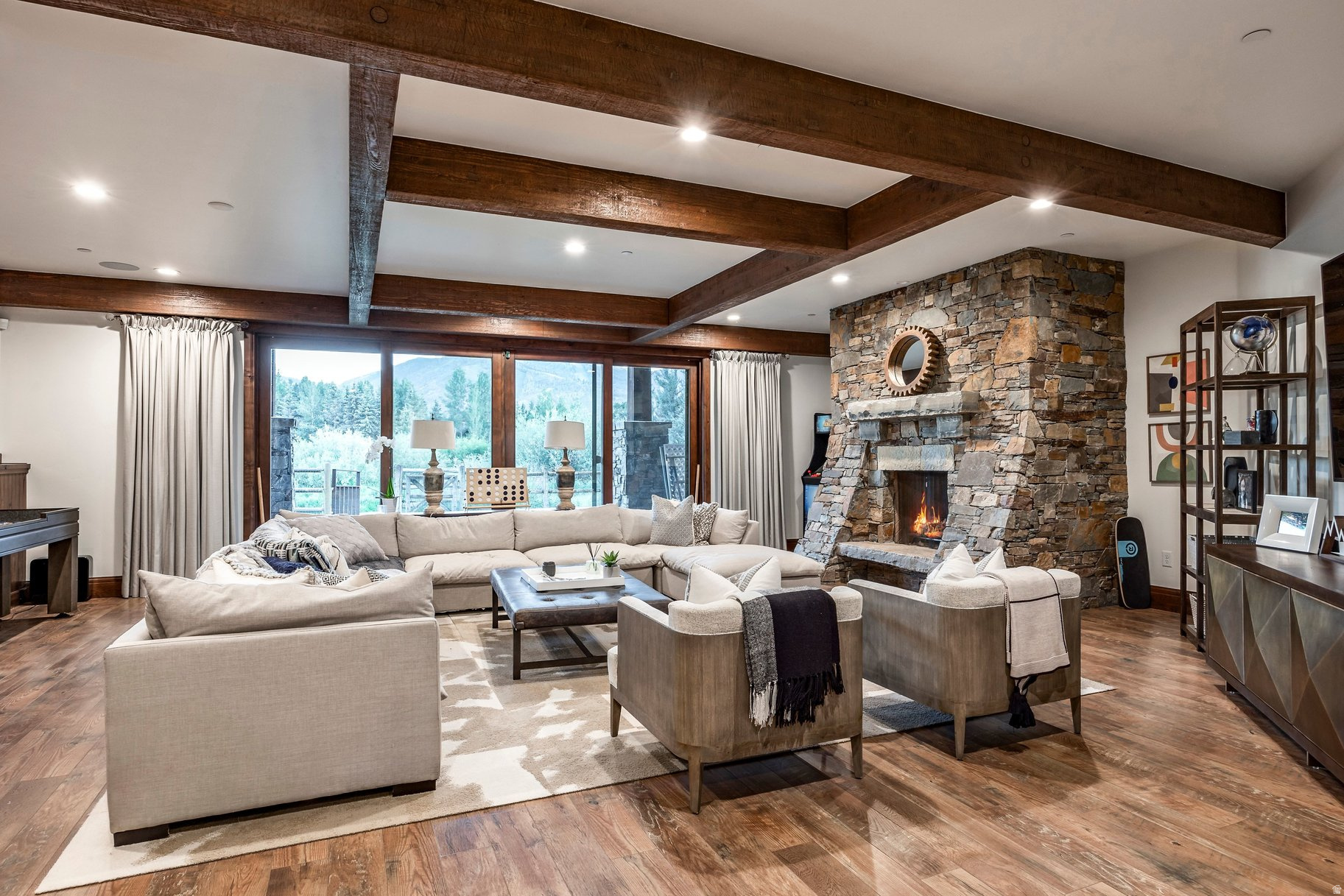 RIDGEVIEW - Residential