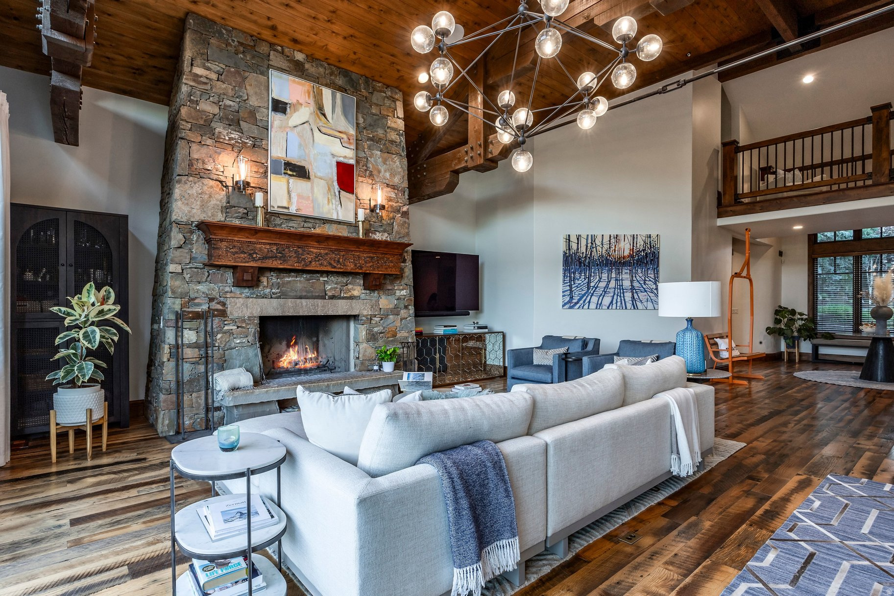 RIDGEVIEW - Residential