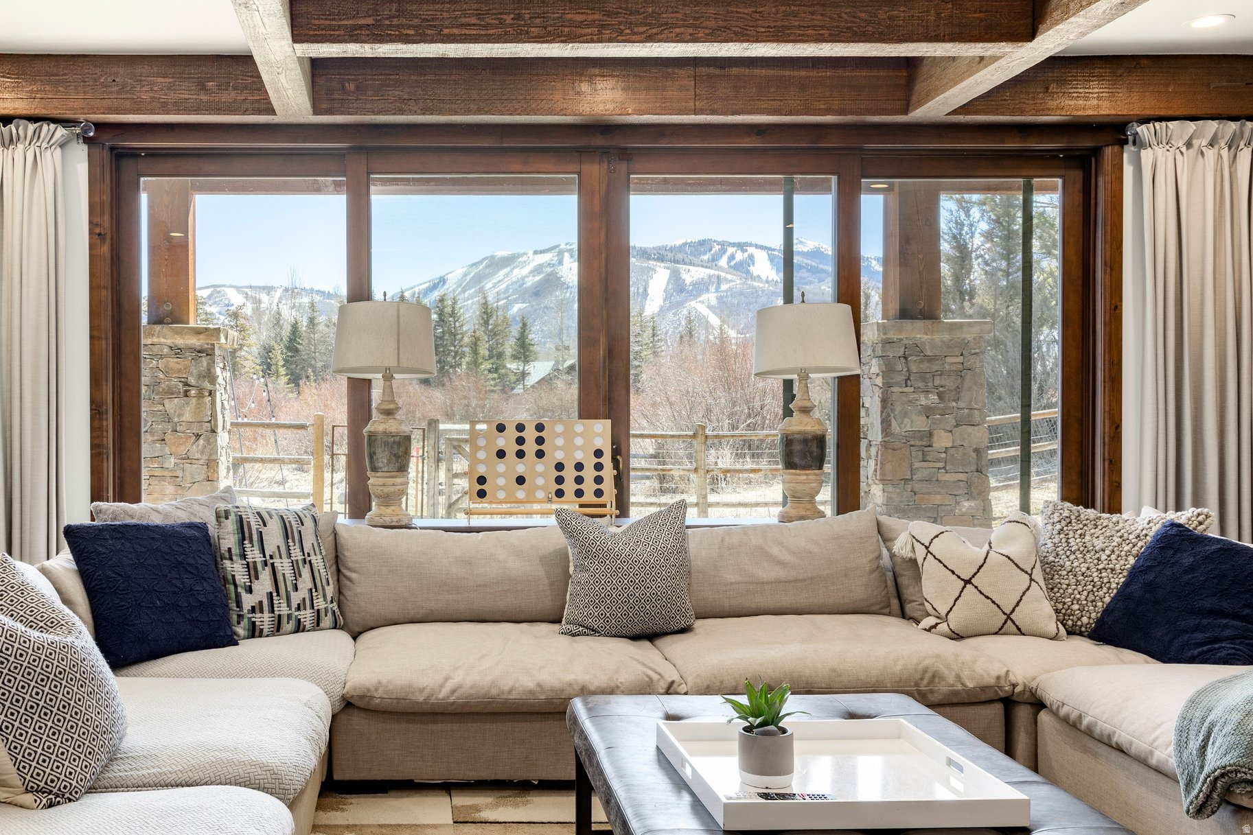 RIDGEVIEW - Residential