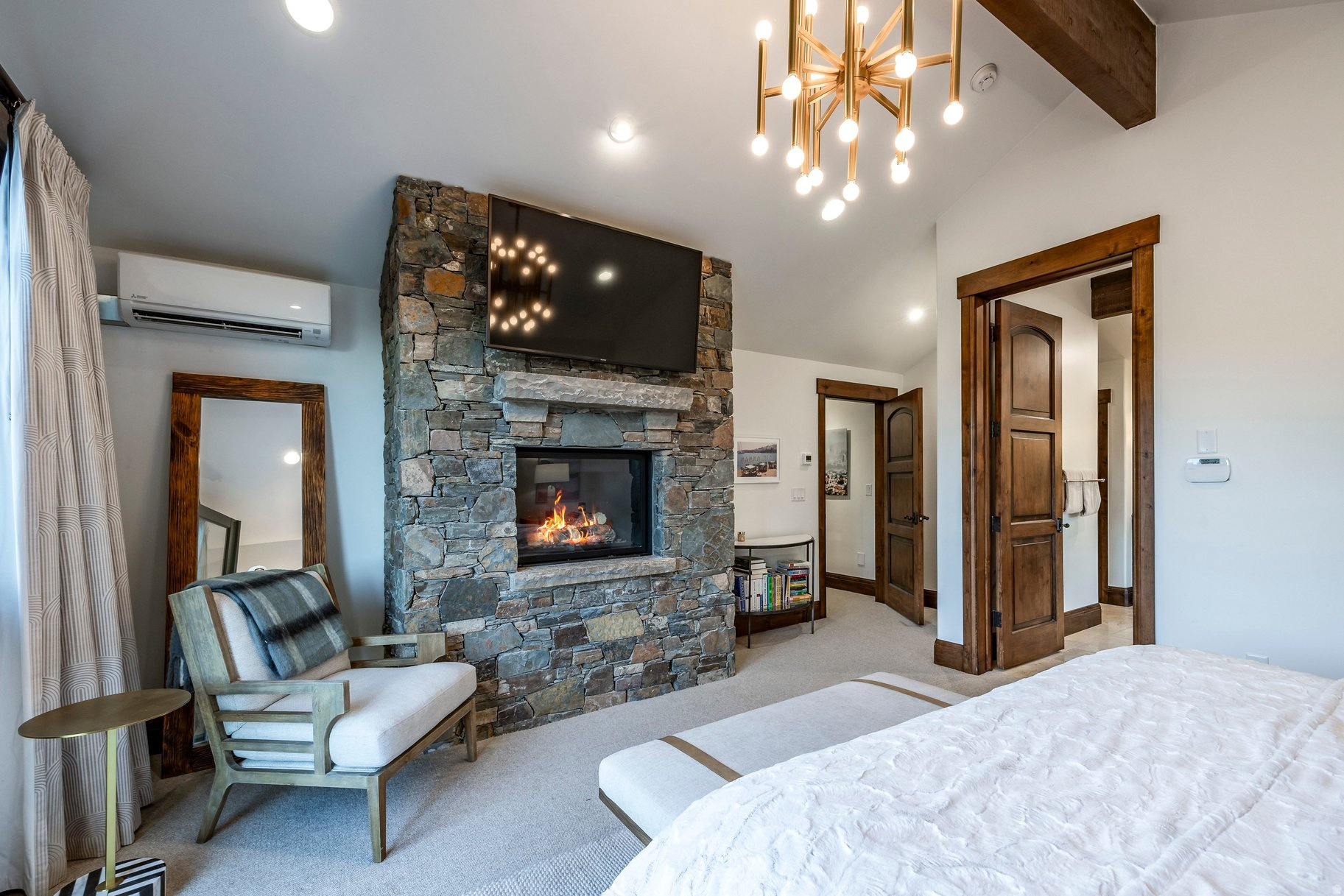 RIDGEVIEW - Residential