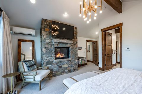 Tiny photo for 3000 CRESTLINE DR, Park City, UT 84060 (MLS # 2136796)