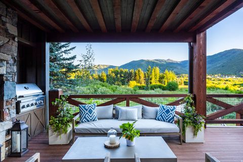 Tiny photo for 3000 CRESTLINE DR, Park City, UT 84060 (MLS # 2136796)