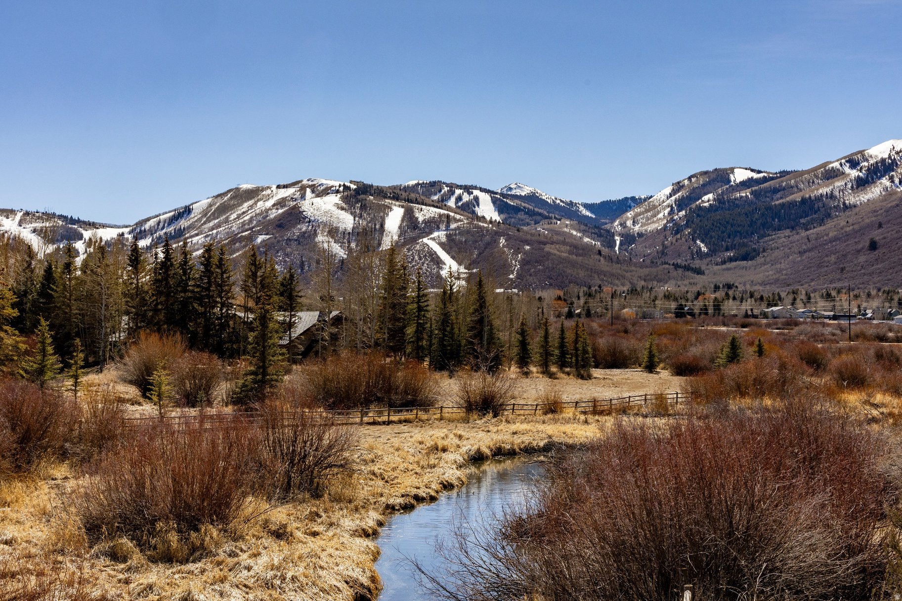 RIDGEVIEW - Residential