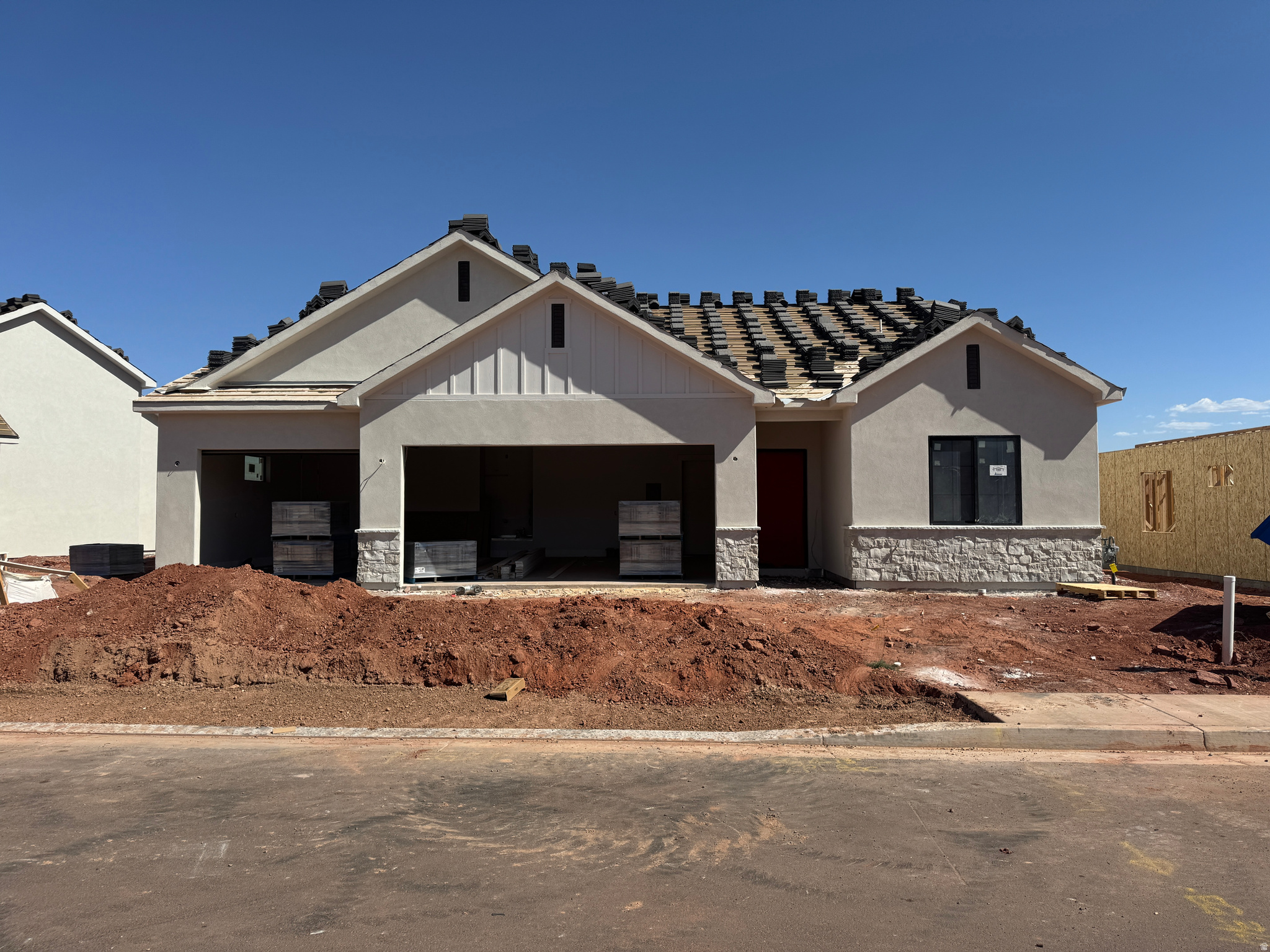 ESTATES AT BURKE SPRINGS - Residential