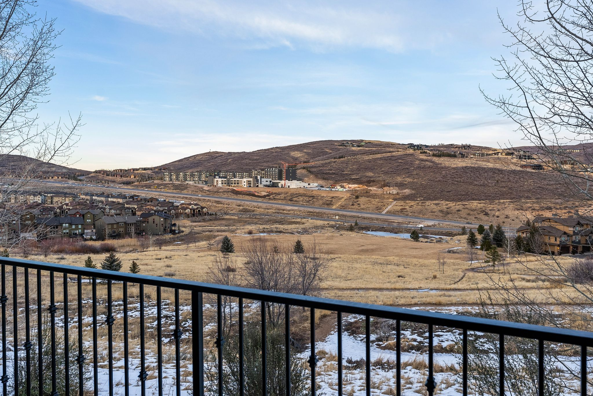 IROQUOIS - Residential