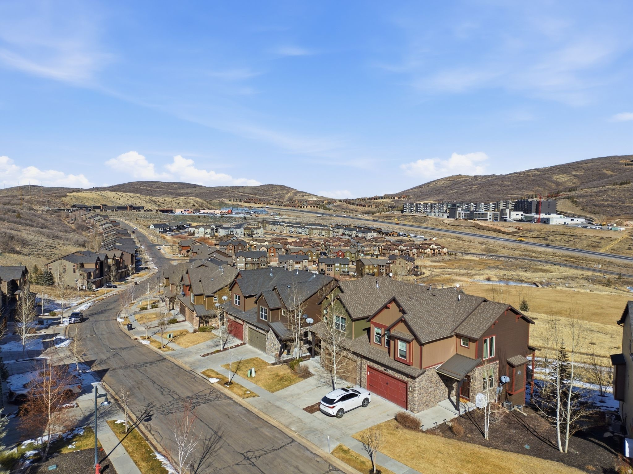 IROQUOIS - Residential