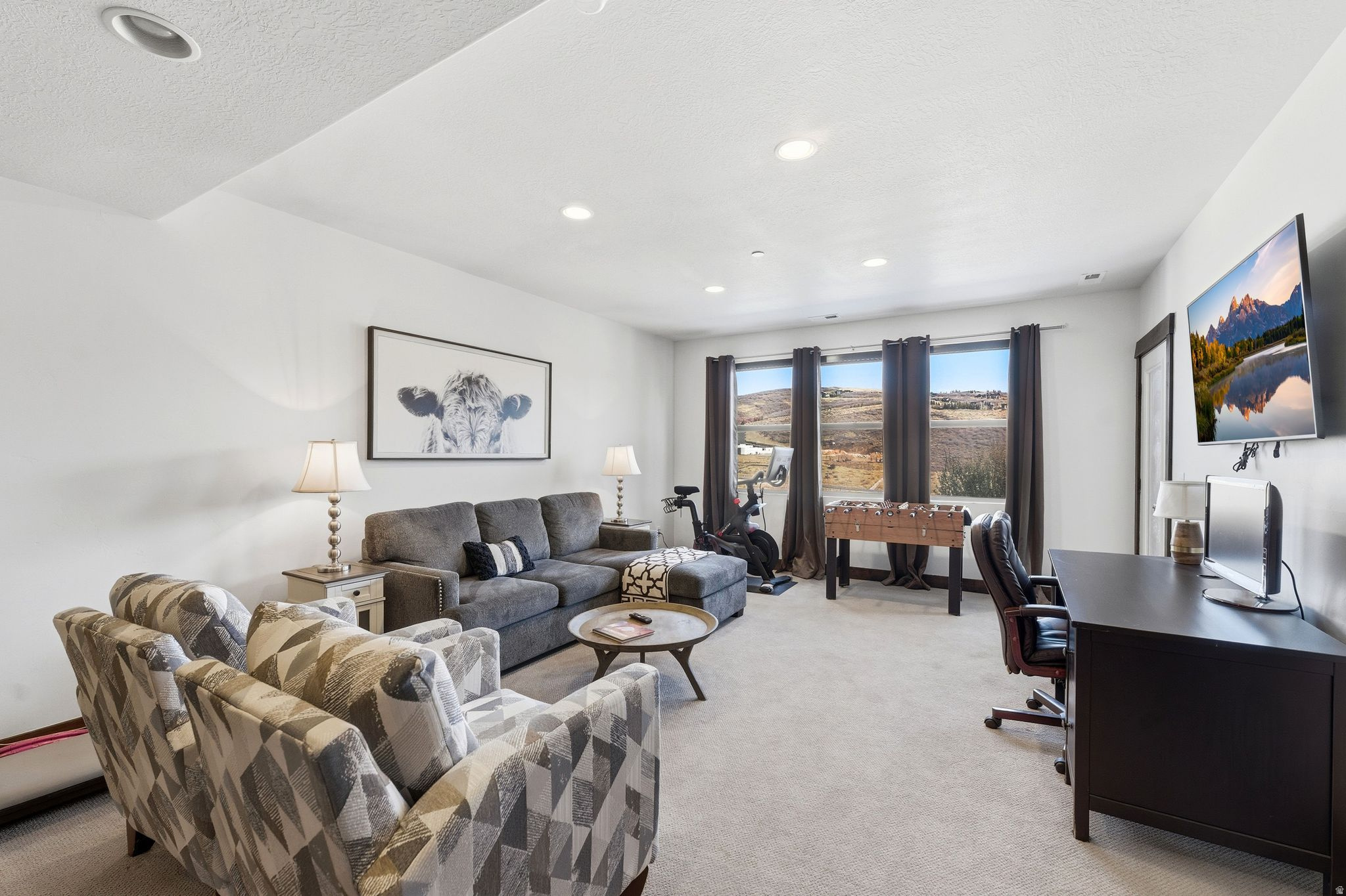 IROQUOIS - Residential