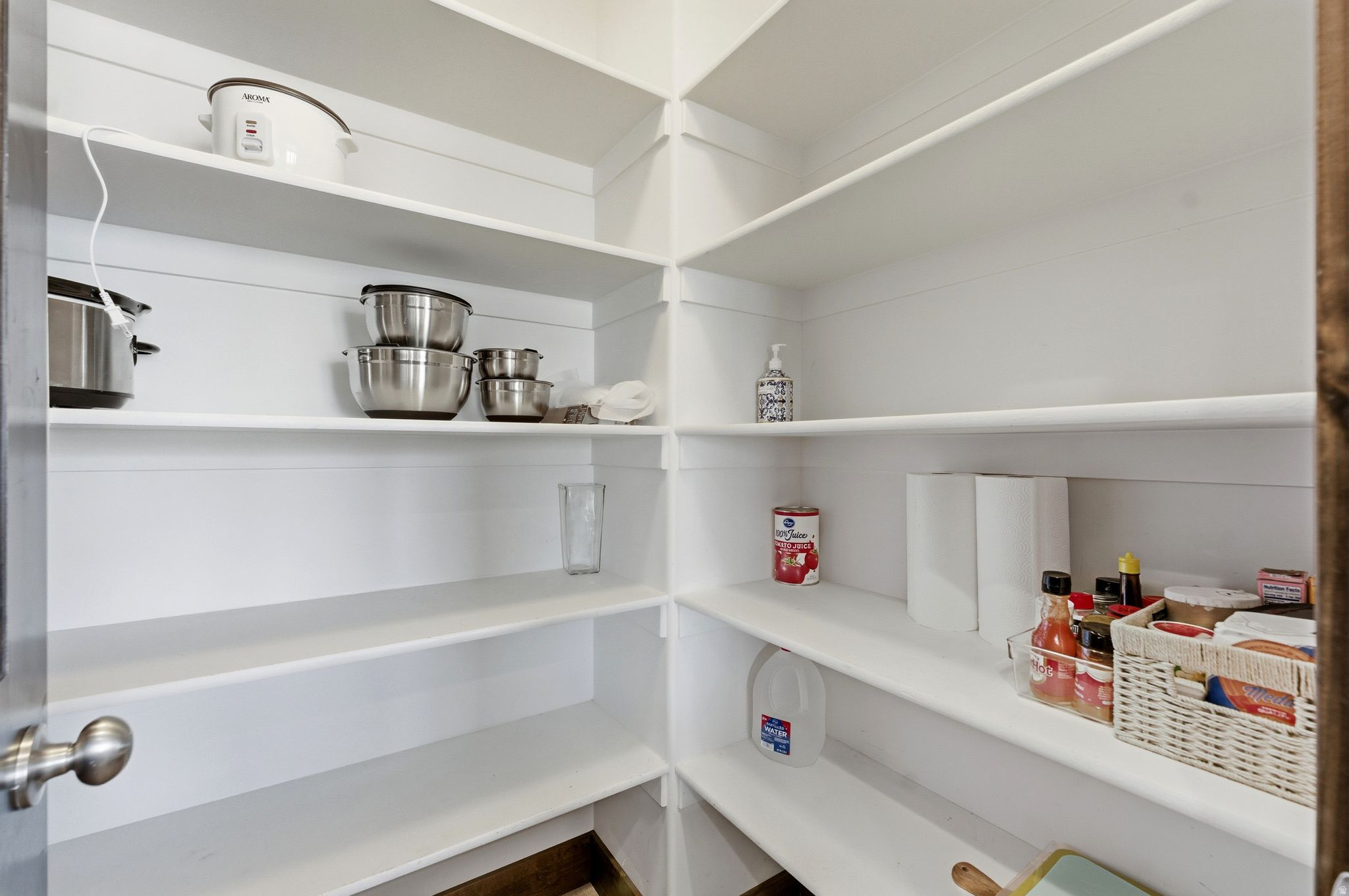 IROQUOIS - Residential