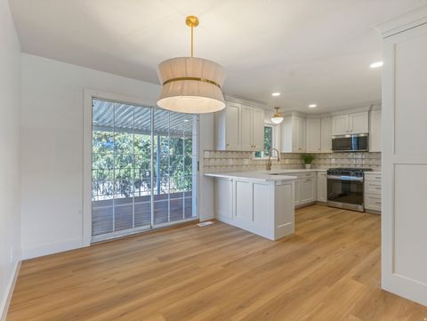 Tiny photo for 2095 E ROLLING KNOLLS WAY S, Salt Lake City, UT 84121 (MLS # 2134292)