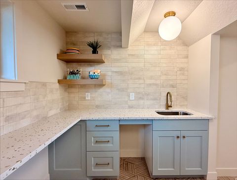 Tiny photo for 2095 E ROLLING KNOLLS WAY S, Salt Lake City, UT 84121 (MLS # 2134292)