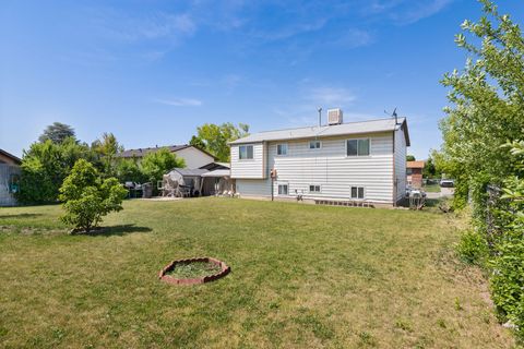 Tiny photo for 2258 S 400 W, Clearfield, UT 84015 (MLS # 2157978)