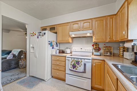 Tiny photo for 2258 S 400 W, Clearfield, UT 84015 (MLS # 2157978)