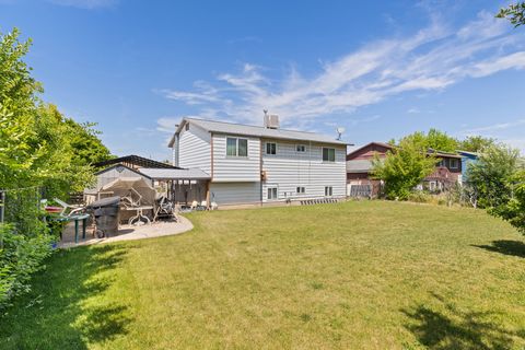 Tiny photo for 2258 S 400 W, Clearfield, UT 84015 (MLS # 2157978)