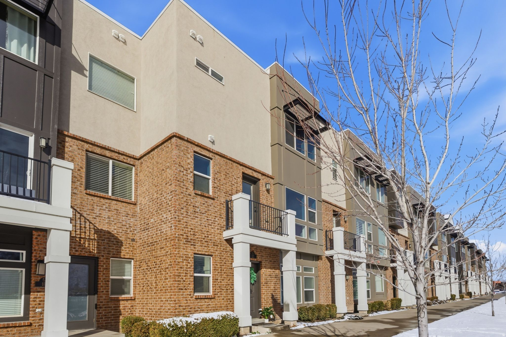 AVENUES AT THE STATI - Residential